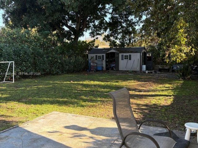 Home for sale at 1758 SW 18th St - photo 7520870