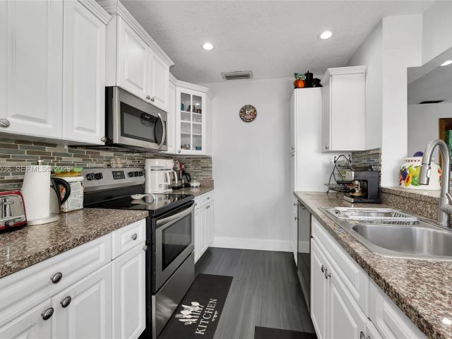 Home for sale at 12324 SW 111th S Canal St Rd - photo 7518767