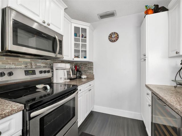 Home for sale at 12324 SW 111th S Canal St Rd - photo 7518768