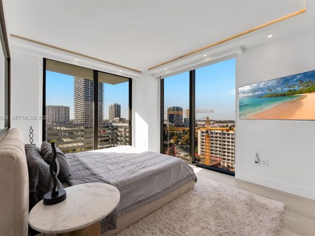 Apartment for sale  Unit #1601 - photo 7518905