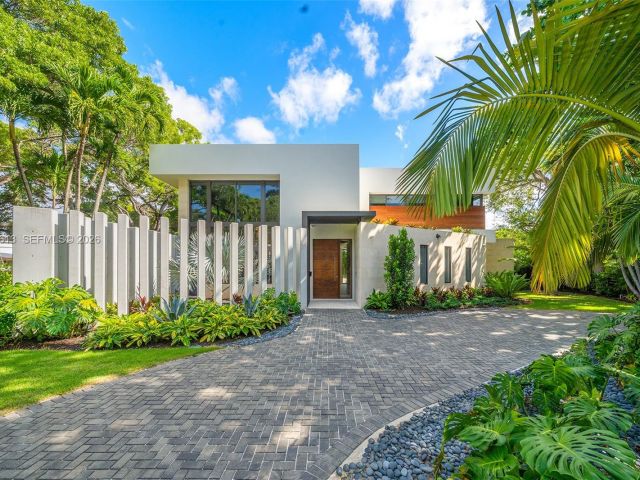 Home for sale at 4041 S Le Jeune Rd - photo 7518731