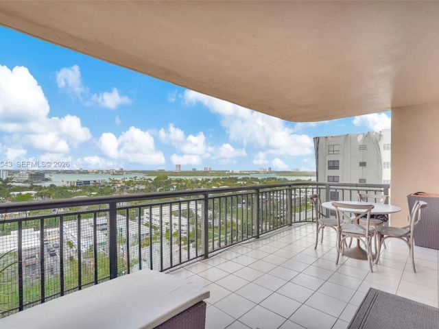 Apartment for sale  Unit #1207 - photo 7520111