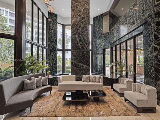 Apartment for sale  Unit #1207 - photo 7520115