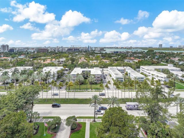 Apartment for sale  Unit #1207 - photo 7520117