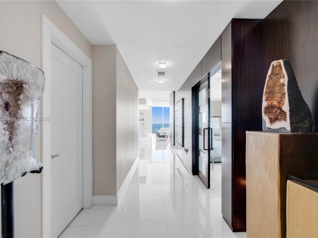 Apartment for sale  Unit #PH6109 - photo 7520410