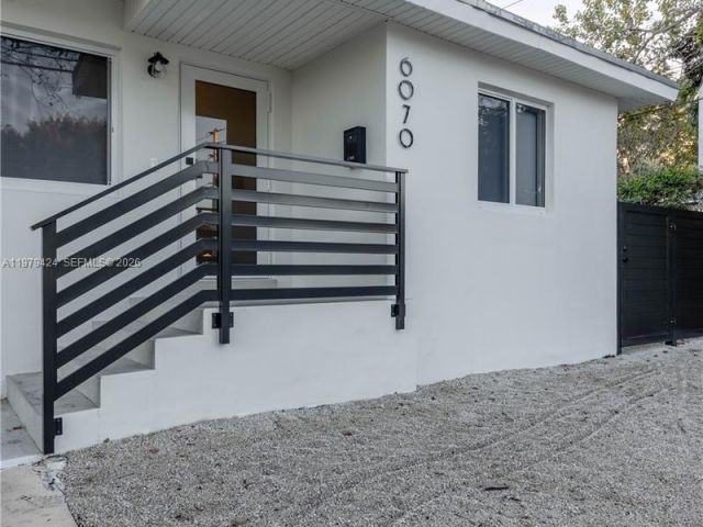 Home for sale at 6070 SW 42nd St - photo 7518692