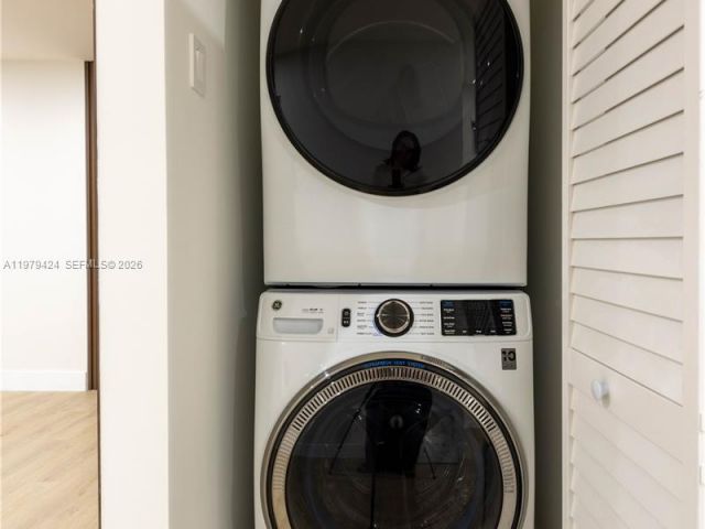 Home for sale at 6070 SW 42nd St - photo 7518699