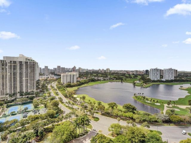 Apartment for sale  Unit #2209 - photo 7519835