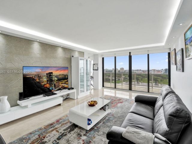 Apartment for sale  Unit #2209 - photo 7519839