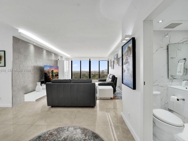 Apartment for sale  Unit #2209 - photo 7519841