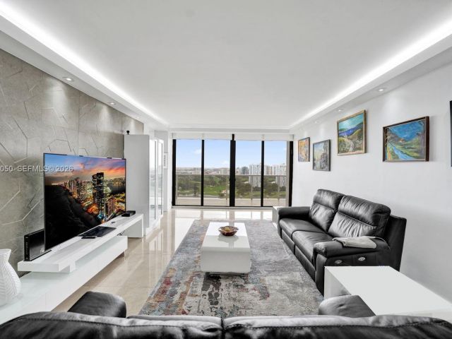 Apartment for sale  Unit #2209 - photo 7519842