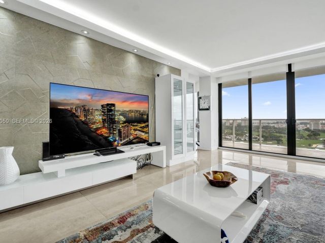 Apartment for sale  Unit #2209 - photo 7519843