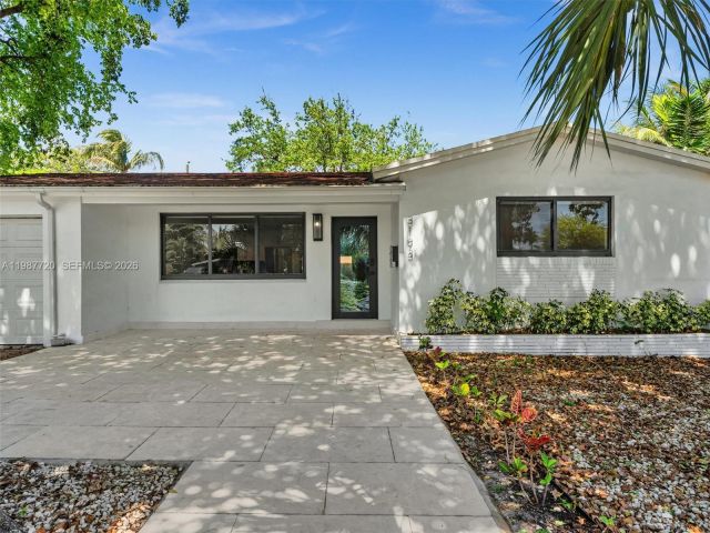 Home for rent at 3193 Taft St - photo 7518906