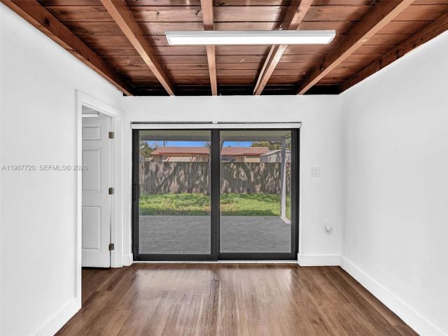 Home for rent at 3193 Taft St - photo 7518922