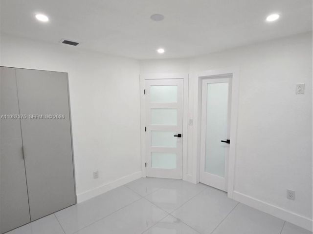 Home for rent at 5551 NW 175th St 1 - photo 7519035