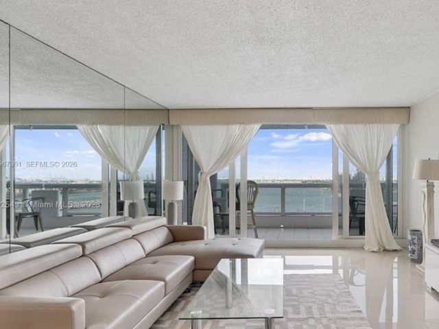 Apartment for rent  Unit #A-1132 - photo 7519182