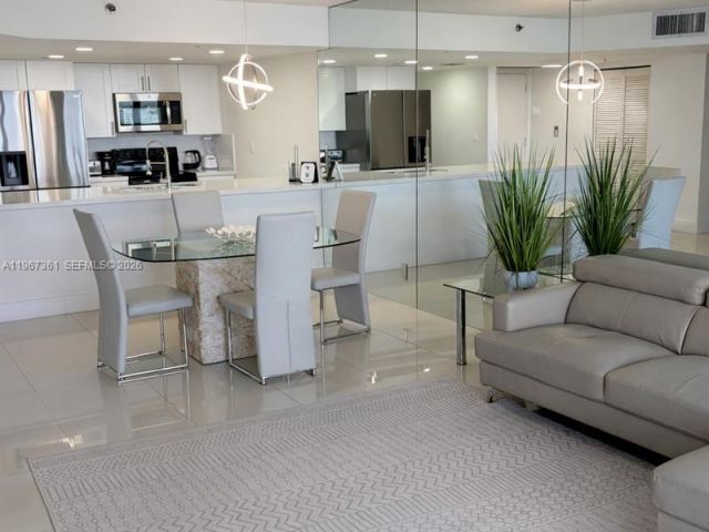 Apartment for rent  Unit #A-1132 - photo 7519184