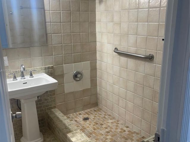 Home for rent at 20700 SW 122nd Ave - photo 7518782