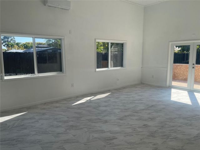 Home for rent at 20700 SW 122nd Ave - photo 7518792