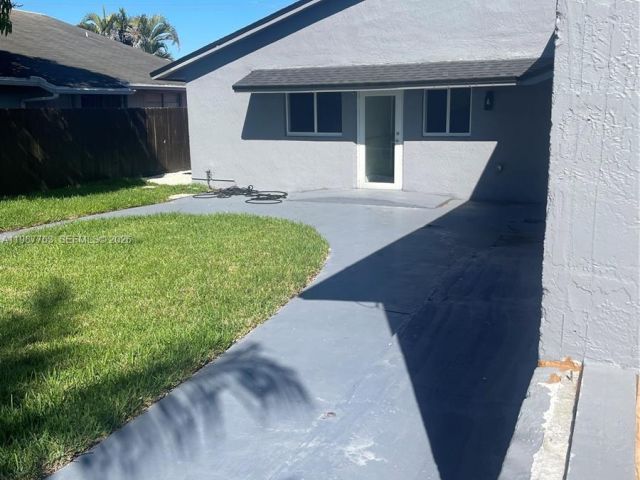 Home for rent at 20700 SW 122nd Ave - photo 7518796