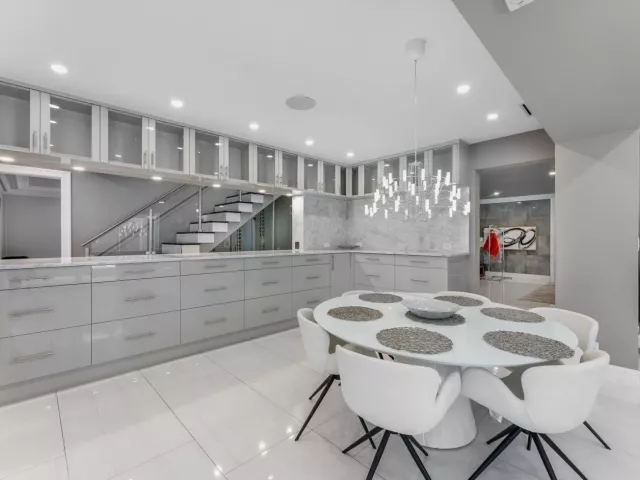 7-bedroom home for sale in Boca Raton - 17552 Fieldbrook Circle E - MondialRealty