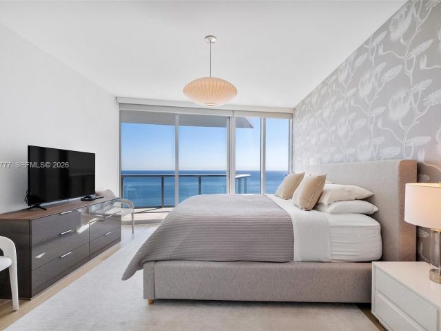 Apartment for sale  Unit #2702 - photo 7526193