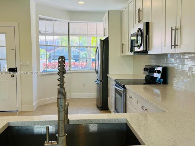 Home for rent at 20951 Via Oleander C - photo 7518378