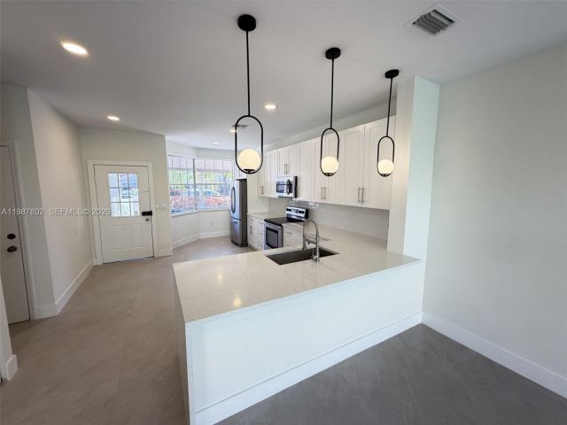 Home for rent at 20951 Via Oleander C - photo 7518382