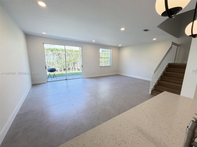 Home for rent at 20951 Via Oleander C - photo 7518384