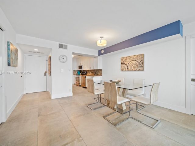 Apartment for sale  Unit #2304 - photo 7520377