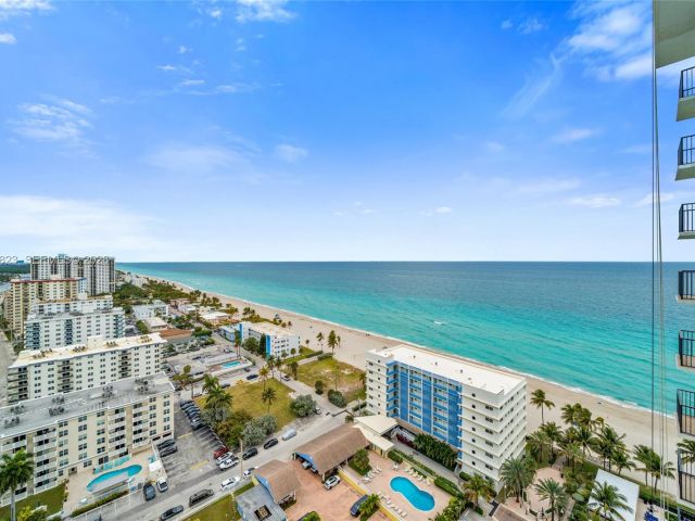 Apartment for sale  Unit #2304 - photo 7520386