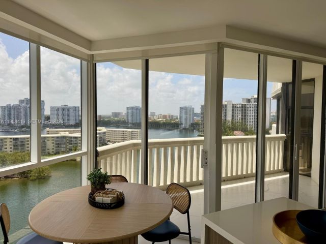 Apartment for sale  Unit #1410 - photo 7520490