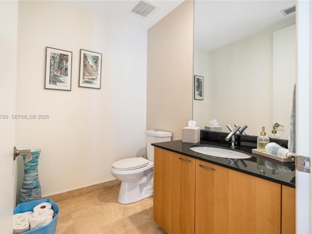 Apartment for rent  Unit #3002 - photo 7519259