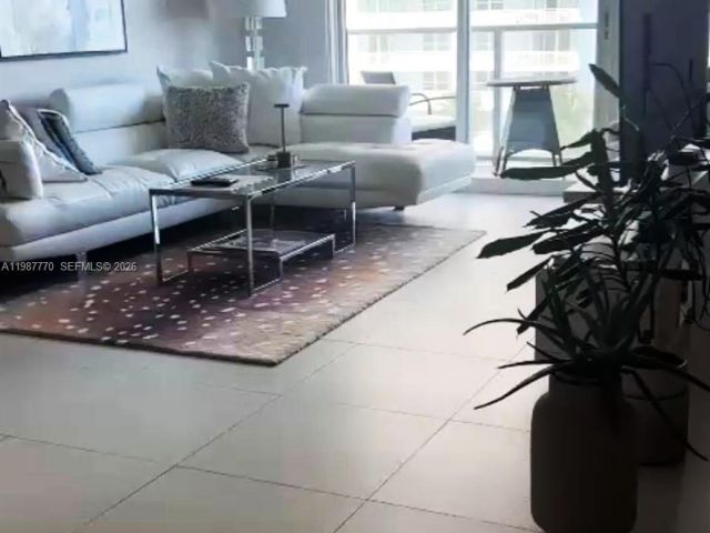 Apartment for rent  Unit #1008 - photo 7522835