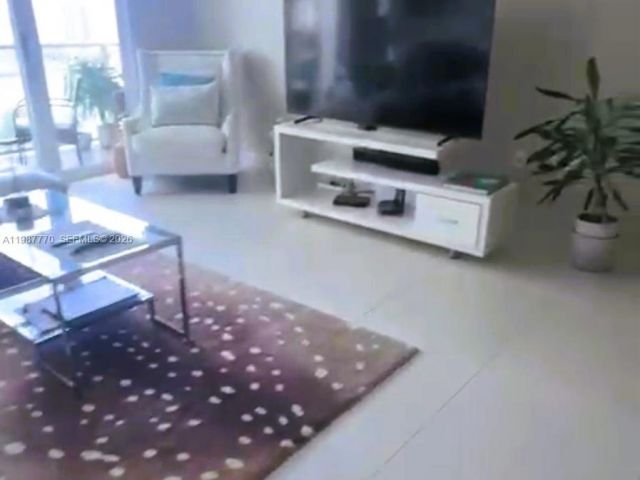 Apartment for rent  Unit #1008 - photo 7522836