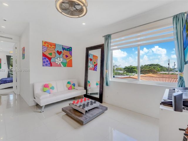 Home for sale at 2943 SW 23rd St - photo 7519458