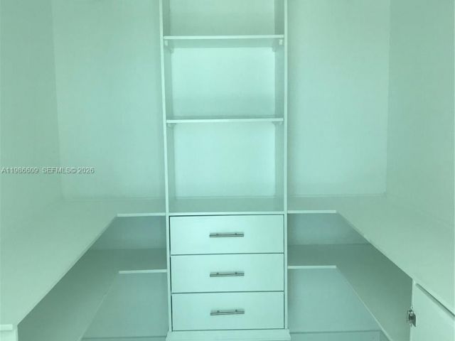 Apartment for rent  Unit #4507 - photo 7520475