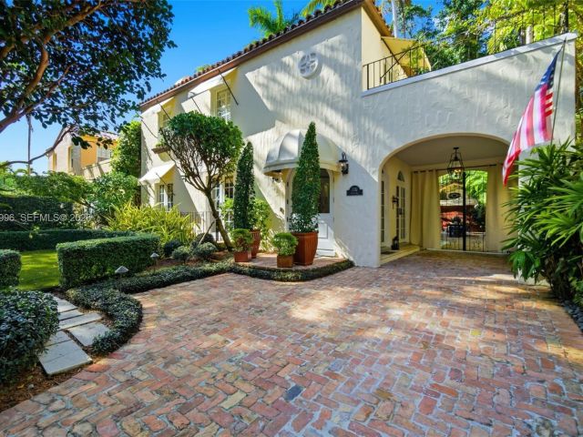 Home for sale at 1231 Catalonia Ave - photo 7527024