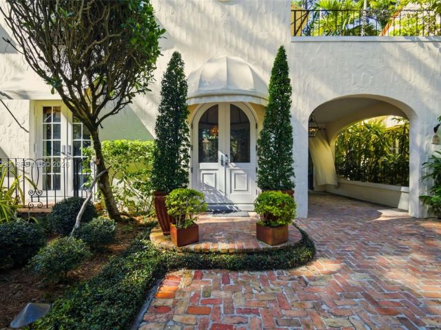 Home for sale at 1231 Catalonia Ave - photo 7527025