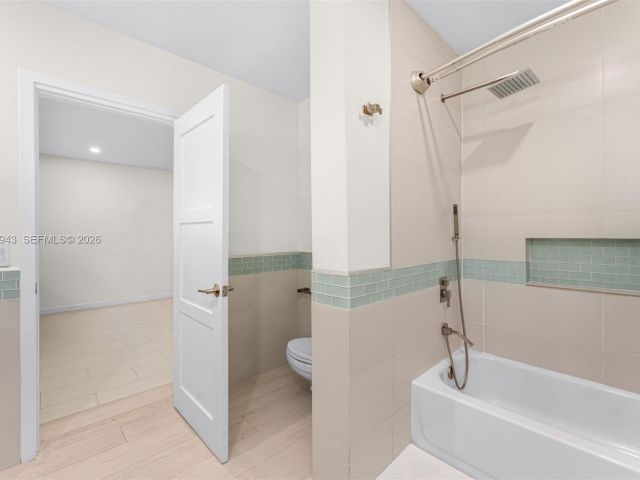 Home for sale at 1525 Diplomat Pkwy - photo 7532395