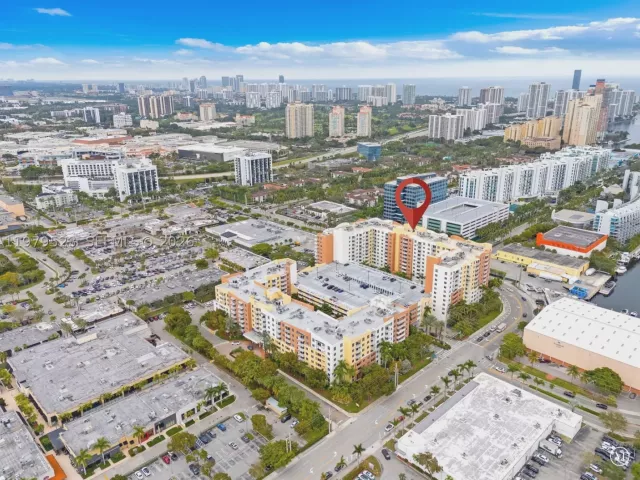 2-bedroom condo for sale in Aventura - 18800 NE 29th Ave LP1022 - MondialRealty
