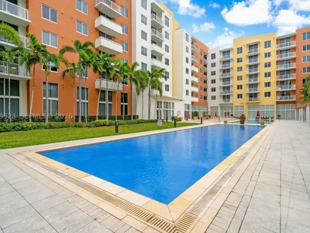 2-bedroom condo for sale in Aventura - 18800 NE 29th Ave LP1022 - MondialRealty