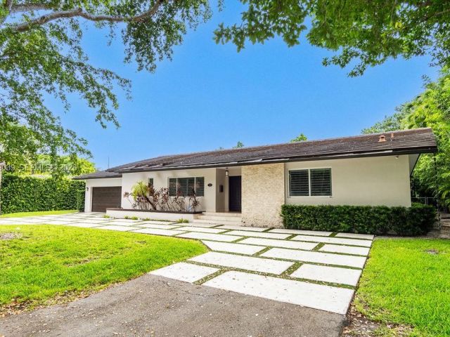 Home for rent at 75 S Prospect Dr 75 - photo 7519581