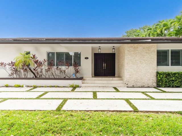 Home for rent at 75 S Prospect Dr 75 - photo 7519582