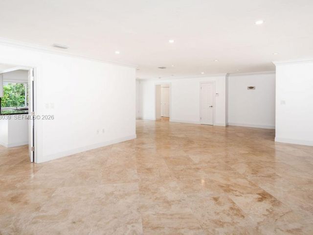 Home for rent at 75 S Prospect Dr 75 - photo 7519588