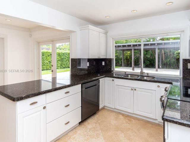 Home for rent at 75 S Prospect Dr 75 - photo 7519592