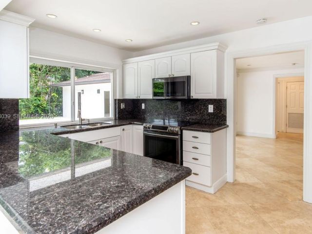 Home for rent at 75 S Prospect Dr 75 - photo 7519596