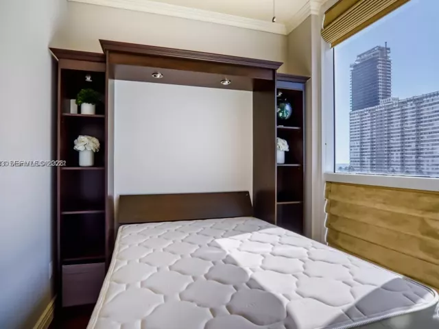 2-bedroom condo for sale in Hallandale Beach - 1945 S Ocean Dr 604 - MondialRealty