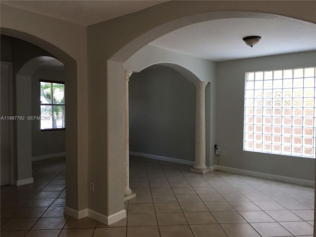 Home for rent at 14512 SW 10th St - photo 7519407