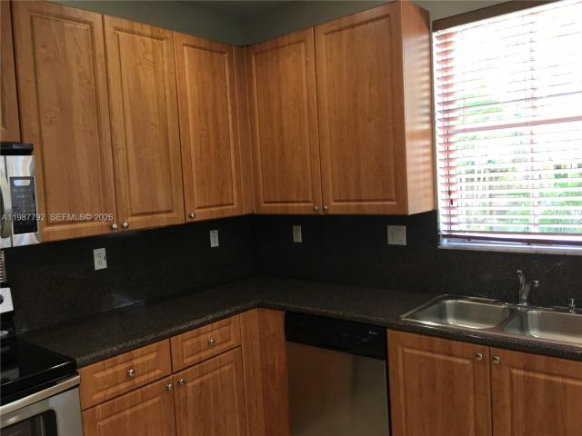 Home for rent at 14512 SW 10th St - photo 7519410